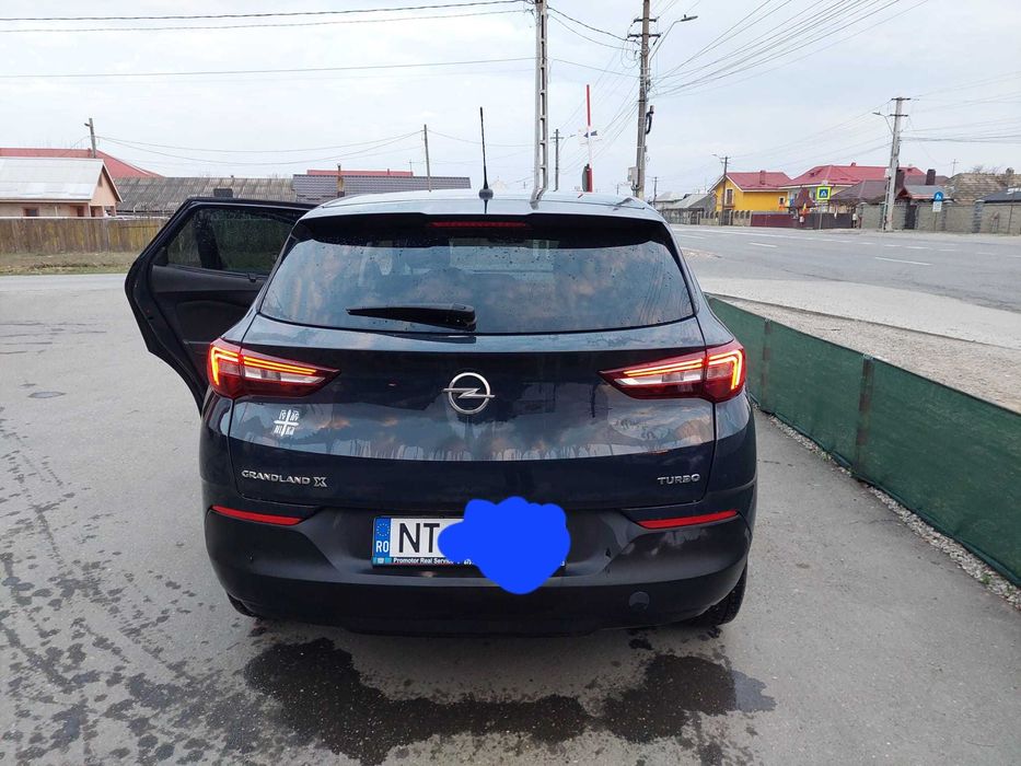 Opel grandland x - stare impecabila