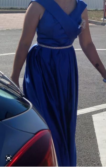 Vând rochie eleganta!