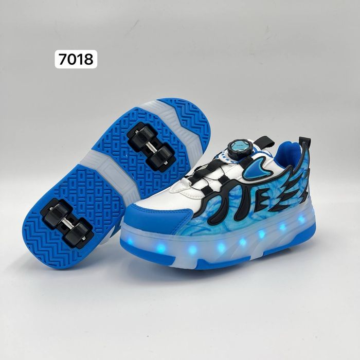 Кроссовки на роликах Роликовые кроссовки Rolik krossovka