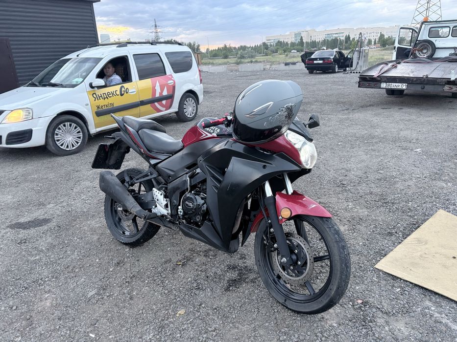 Racer Skyway 300 в продаже