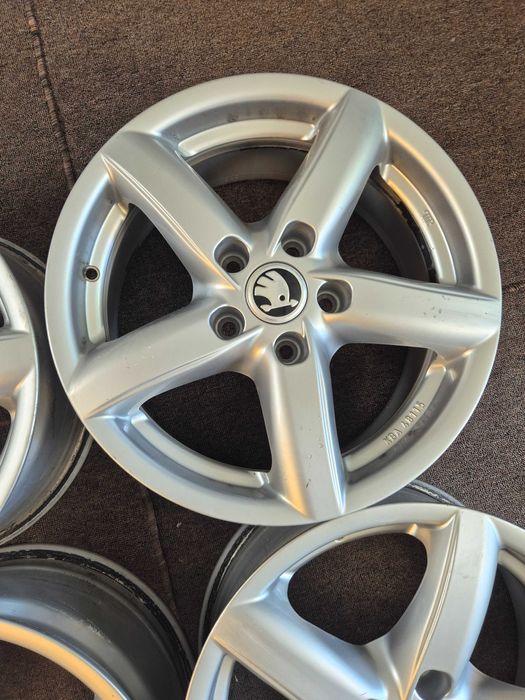 Jante Aliaj 5x112 16'' - 7J ET 42 - Dedicate VW Golf Passat Touran Sharan Caddy Tiguan / Skoda Octavia Superb Karoq YETI