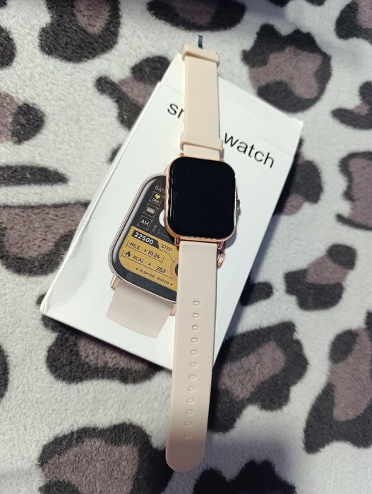 Smartwatch Funcții Multiple