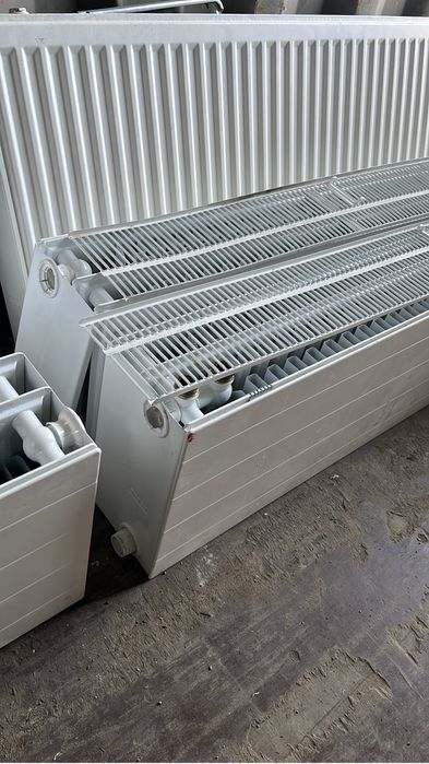 Продам панельные радиаторы, батареи