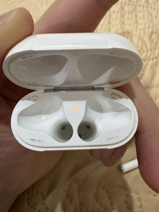 Продается Air Pods 2020 года