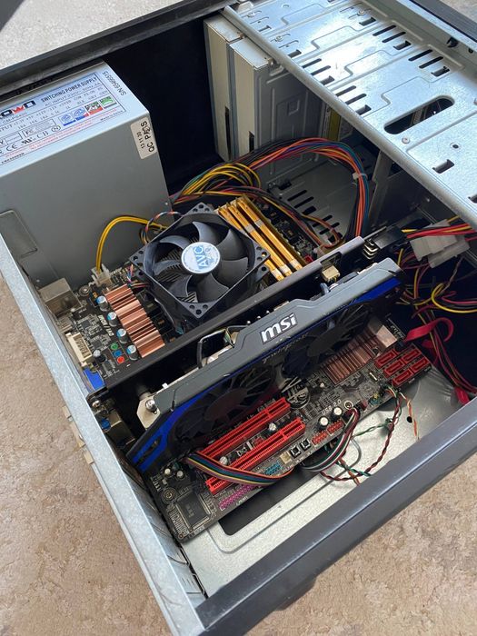 Компьютер системный блок