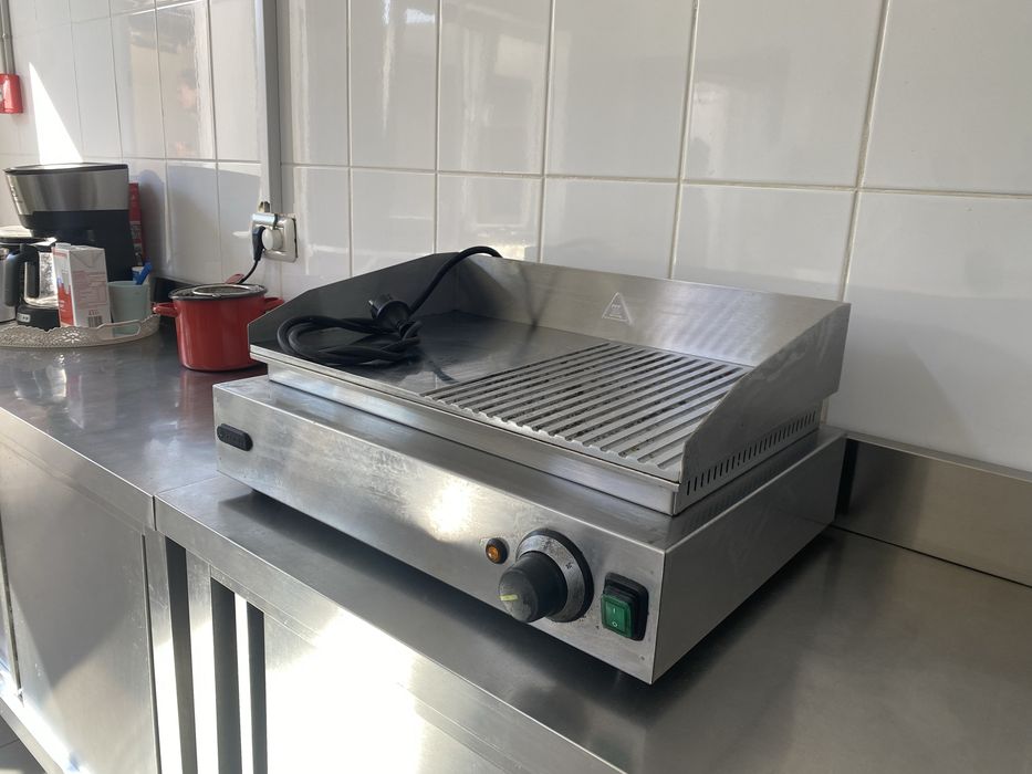 Gratar electric Hendi