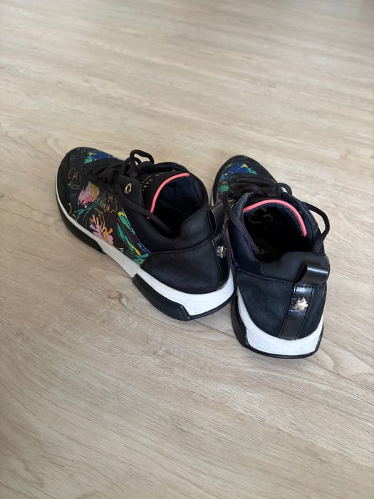 Маратонки ted baker