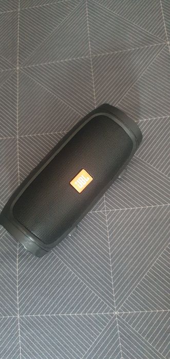 Тонколонка с bluetooth