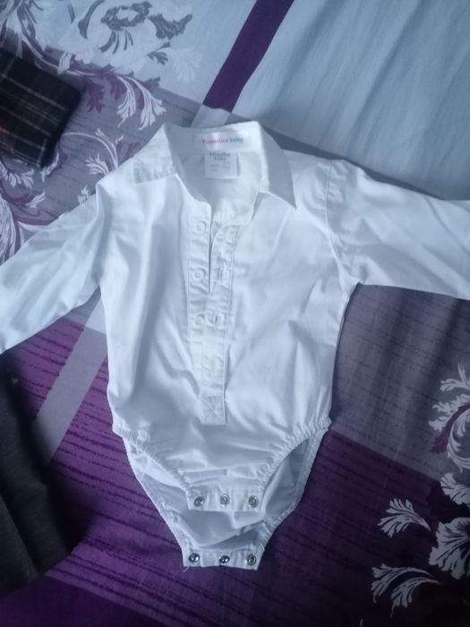 Costum pentru bebe.