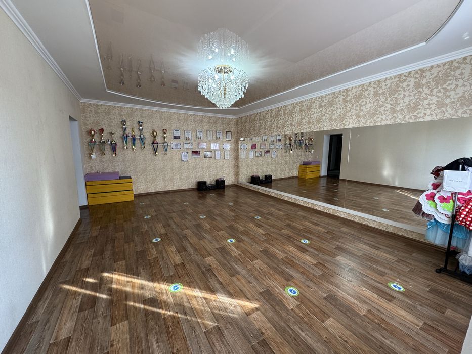 Продам зеркала танцевальные