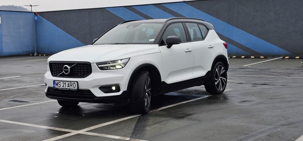 volvo xc40