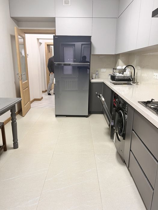 Квартира Ц5 4/4/9 долгосрочно 1100 уе для семьи