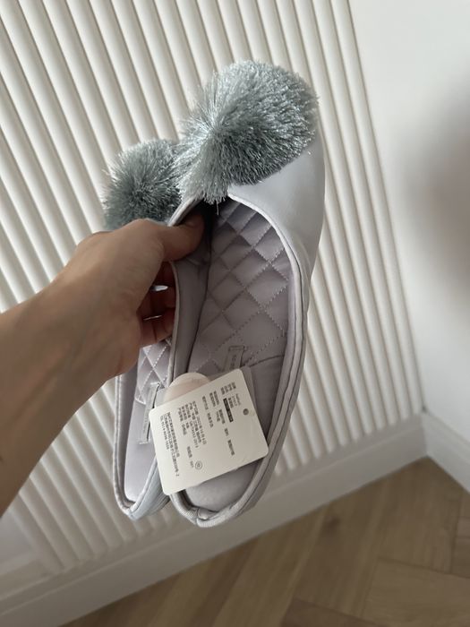 Продам женские тапочки