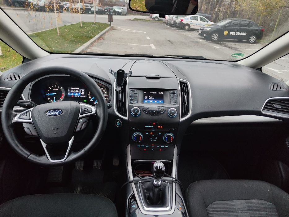 2016 Ford Galaxy 7 locuri