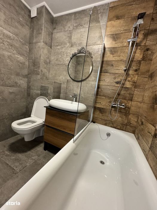 Garsonieră cu balcon, mobilată și utilata