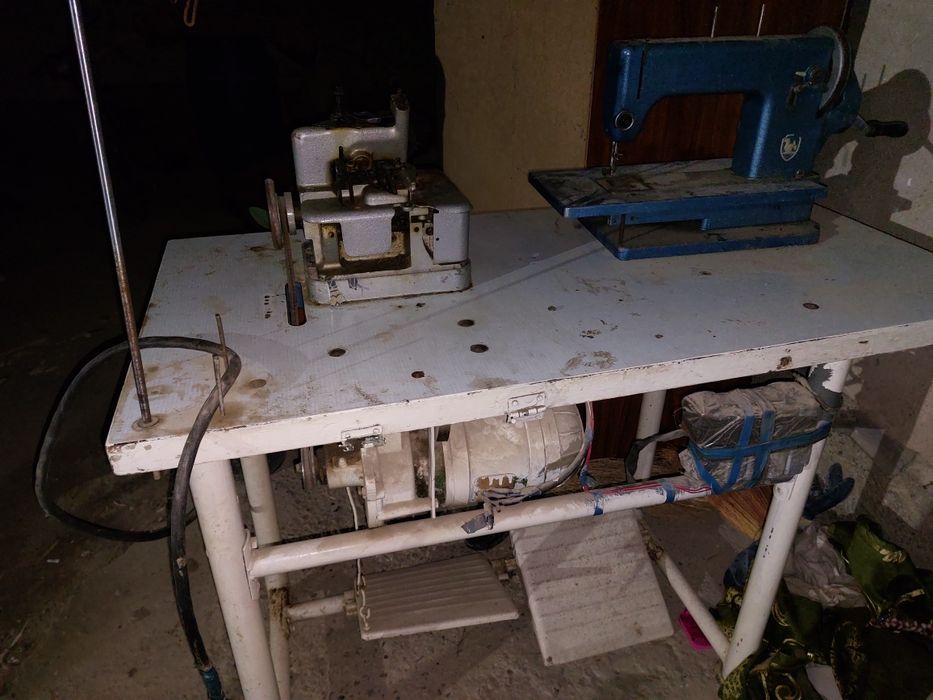 Overlok sotiladi b/u