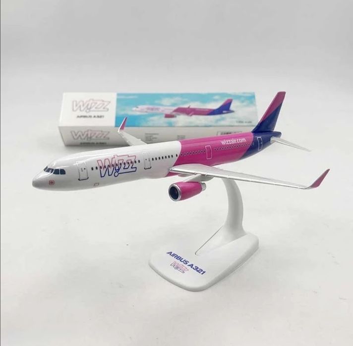 Macheta avion Wizz Air Airbus 321 / plastic / 22 cm / cadou