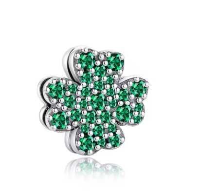 Colectie charmuri Lucky