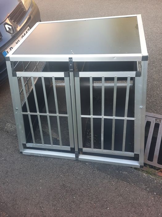 Cuşcă de masină pentru 2 câini