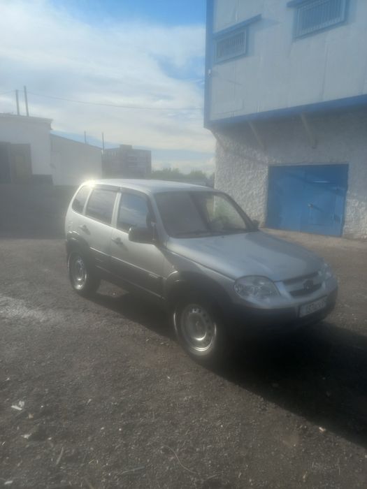 Продам нива шевроле