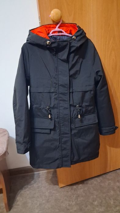 Весенняя куртка  для девочек.