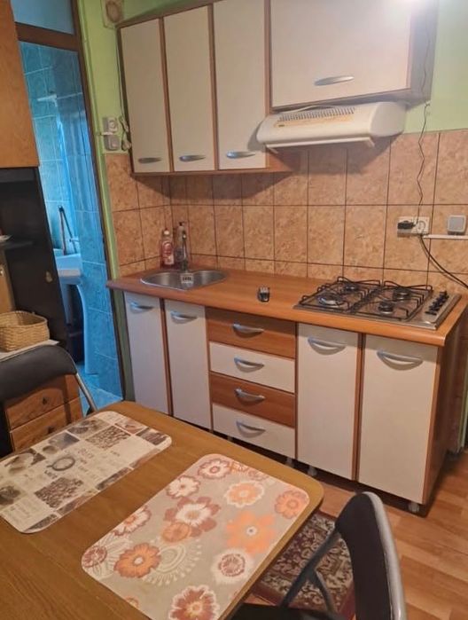 Garsonieră de vânzare confort 1