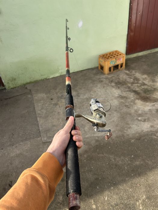 Undita de pescuit lungime 2 m