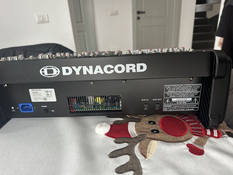 Dynacord cms 1000-3 in stare impecabila, nou. URGENT !