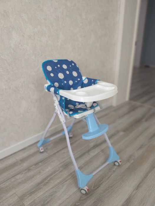 Стол для кормления