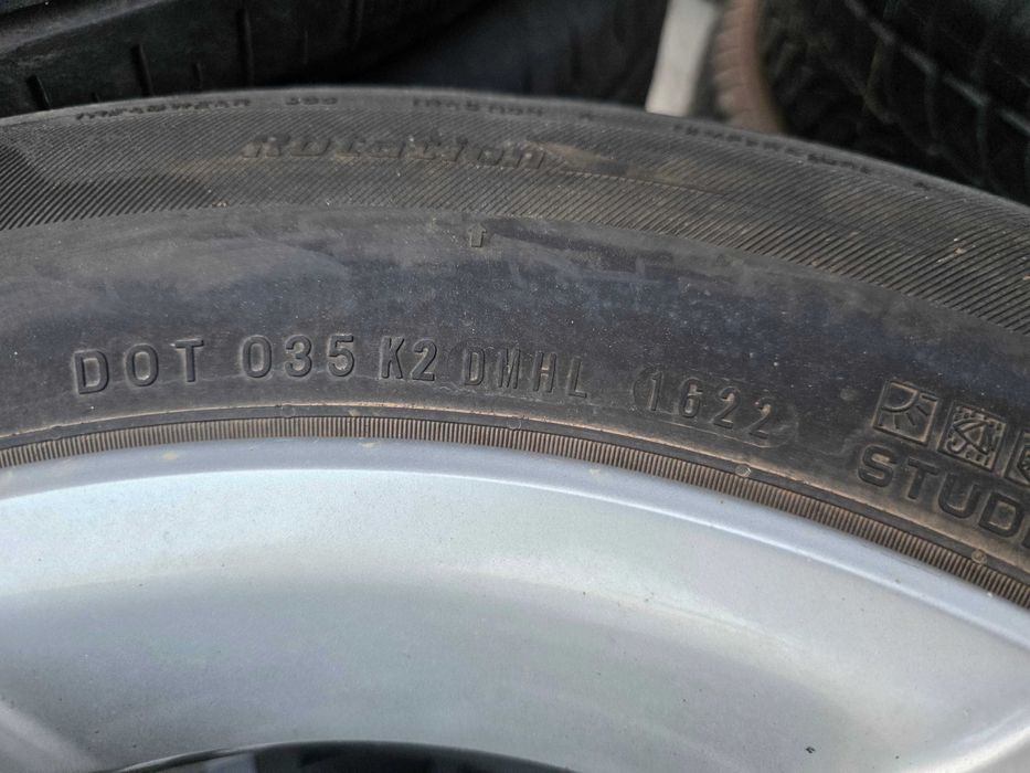 4бр Всесезонни гуми 215 65 16 - Nexen - DOT 2022