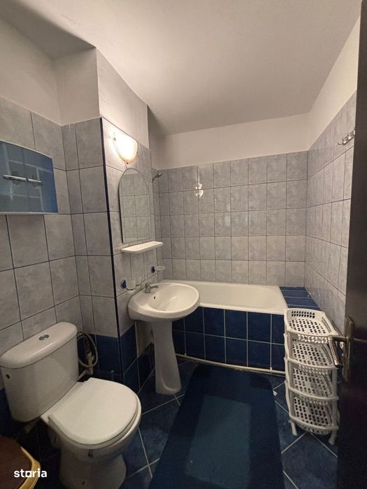 De vanzare apartament cu 2 camere și balcon, zona Ultracentrala 65000e