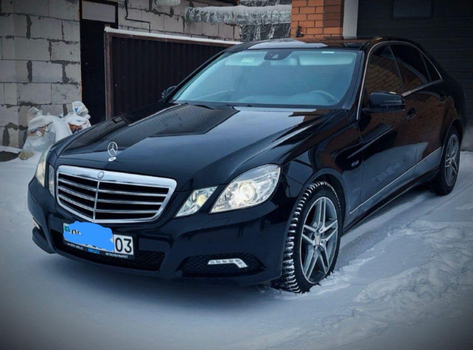 Продам мерседес 212