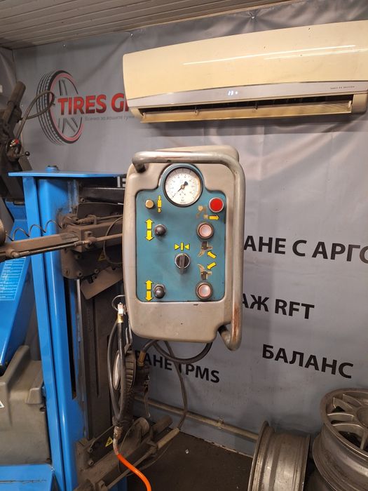 HPA AUTOMATIC машина за монтаж /демонтаж на гуми  Гумодемонтажна машин