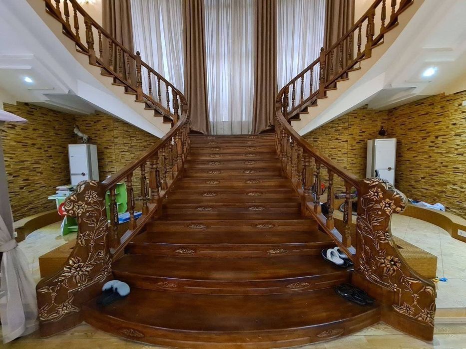 Срочно сдаётся шикарный Дом! Под офис ! Под садик