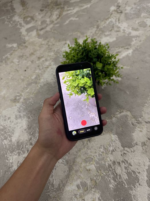 Продам iPhone 13 Pro!