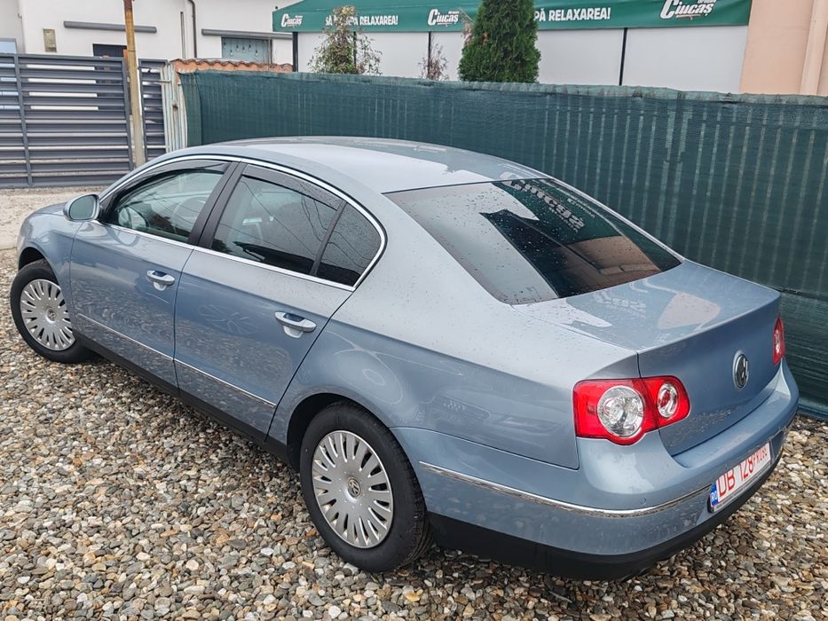 Vând VW Passat 2.0 Tdi BLUEMOTION