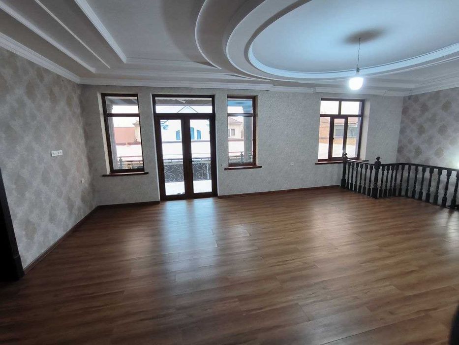 Продается капитальный 2х этажный дом на 6 соток в МСГ Алишеробод.