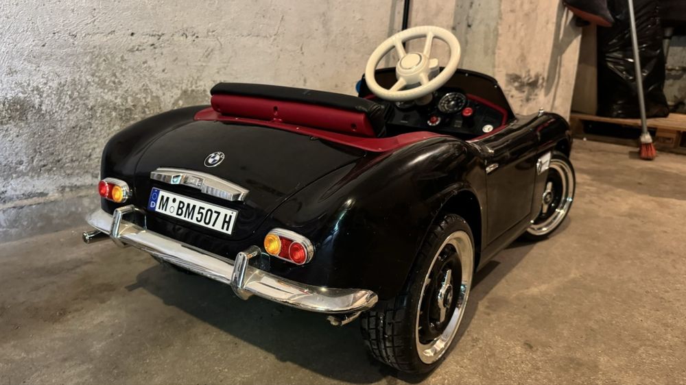 Акумулаторна кола BMW retro