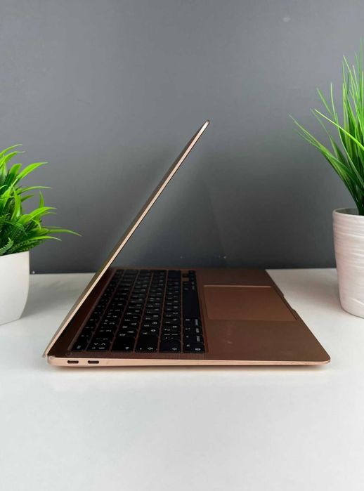 MacBook Air 2020, 126315а037