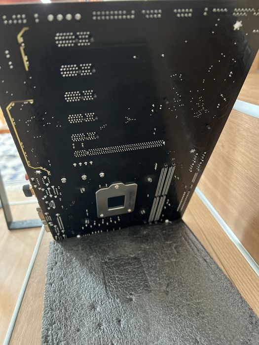 Placă de bază Gigabyte GA-H110-D3A *procesor si cooler stock Intel