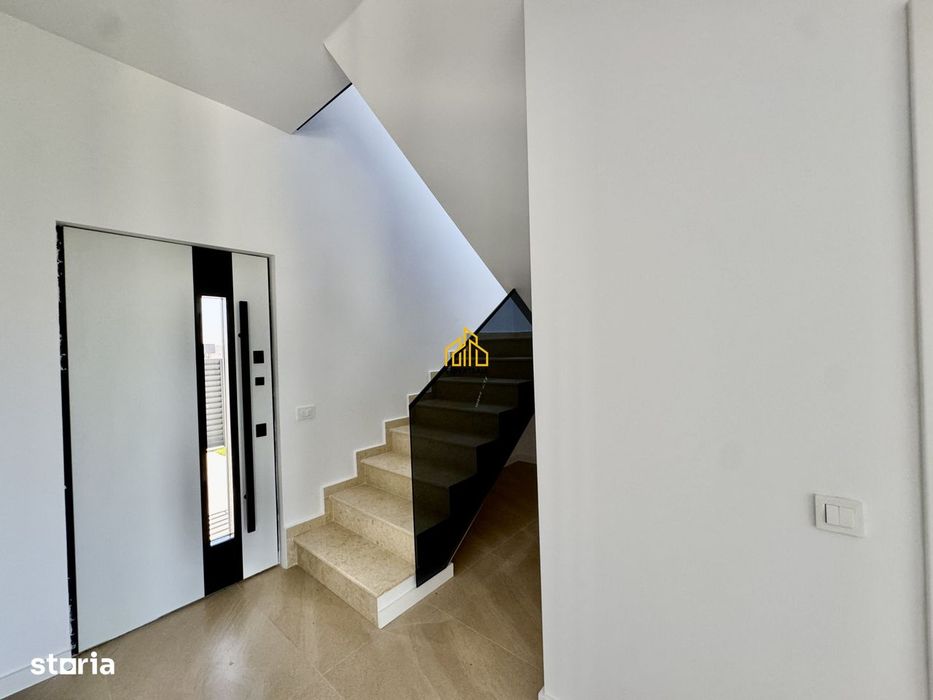 Casa Domnesti Central/ 4 Camere/400 Teren/Utilitati