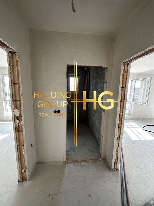 Продава се Двустаен апартамент в Варна, м-т Пчелина - 60 кв.м за 1300 €/кв.м - Снимка #2