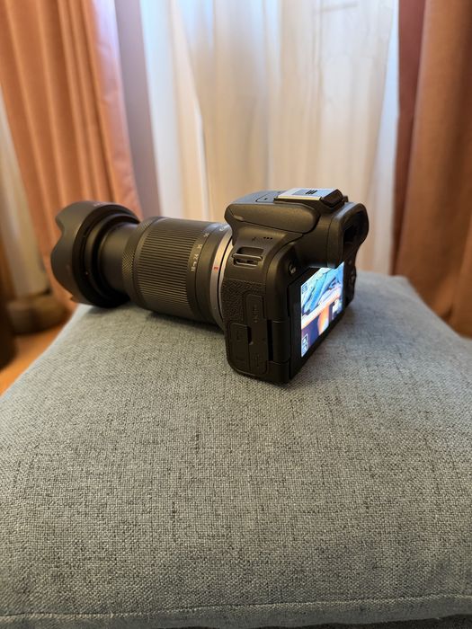 Oferta Pachet! Canon R10 + Obiectiv 18-150 + Stabilizator Ronin SC