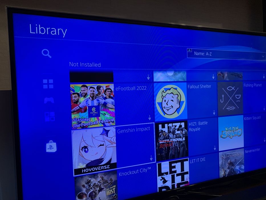 PlayStation 4 с 40 игри Fortnite ps4 roblox