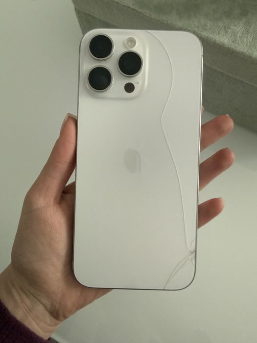 Iphone 16 pro max 256 gb 93% baterie