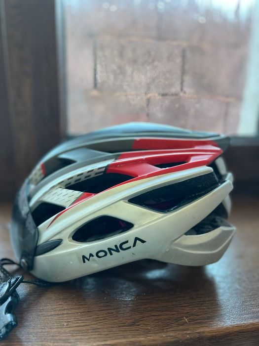 Велошлем и самакатошлем