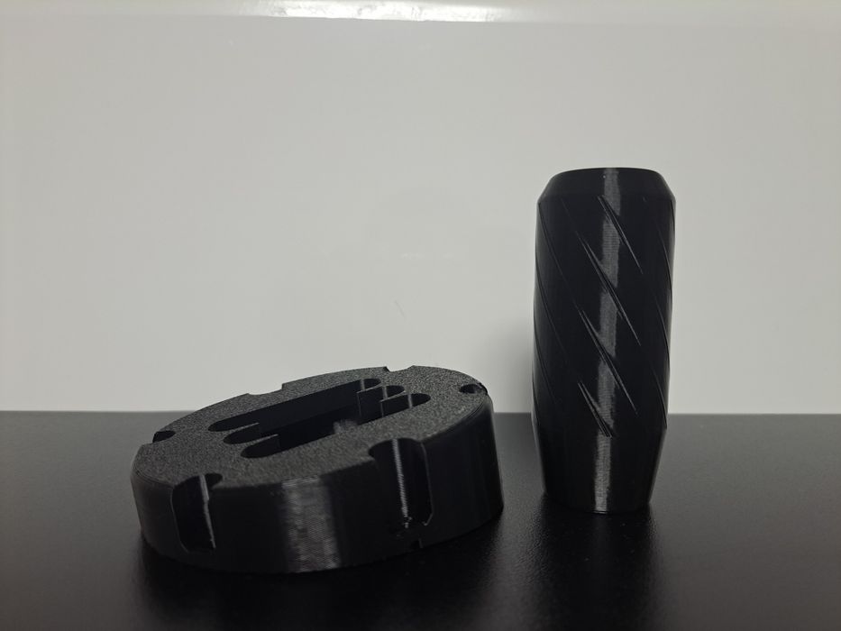 Logitech Shifter скоростна топка и конзола за ръчни скорости