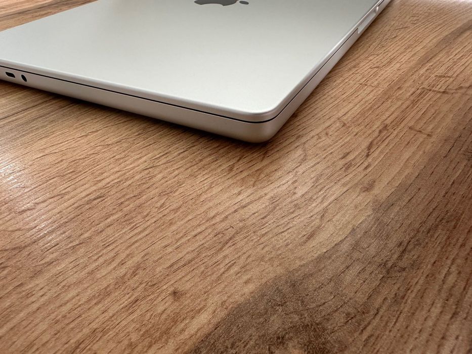 MacBook Pro 14" M2 PRO 10-Core CPU, 16-Core GPU, 16GB RAM, 512GB SSD