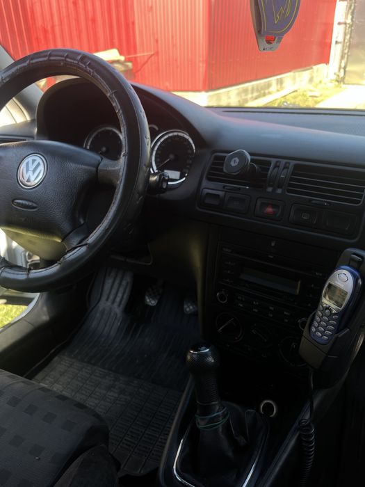 Volkswagen Golf 4