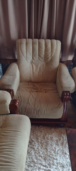 Разтегателен диван